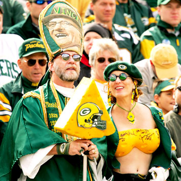Packers_pope