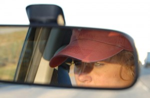 softball tips looking back 300x196  How Focusing on Outcomes Creates Worse Ones 